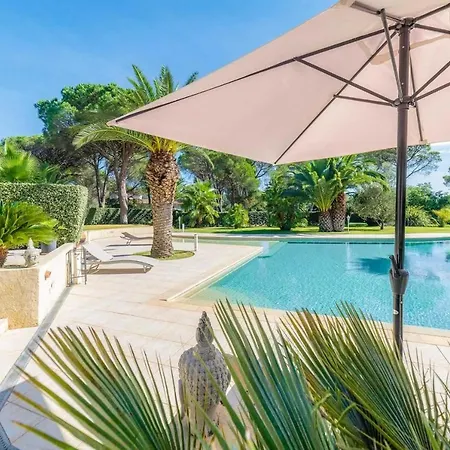 Villa Puget-sur-argens Sleeps 8 Wifi *