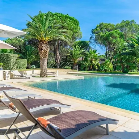 Βίλα Puget-sur-argens Sleeps 8 Wifi Fréjus